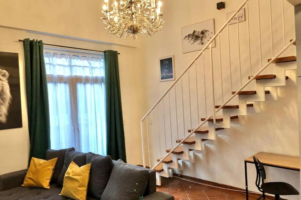Apartment Zum Goldenen Lowen Inkl. Parkplatz & Wlan Erfurt Exterior photo